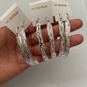 Medium 6mm Hoop Earrings